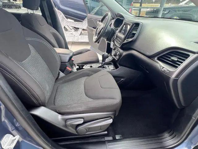 2020 Jeep Cherokee Latitude FWD