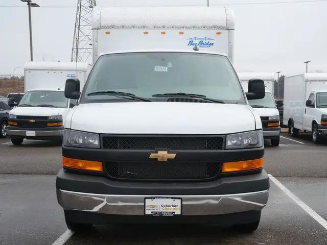 2025 Chevrolet Express Cutaway Work Van