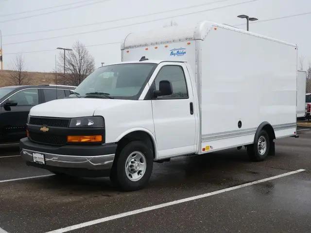 2025 Chevrolet Express Cutaway Work Van
