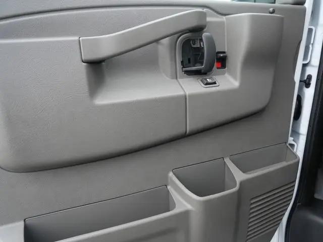 2025 Chevrolet Express Cutaway Work Van