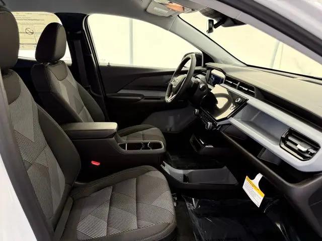 2027 Chevrolet Bolt LT FWD