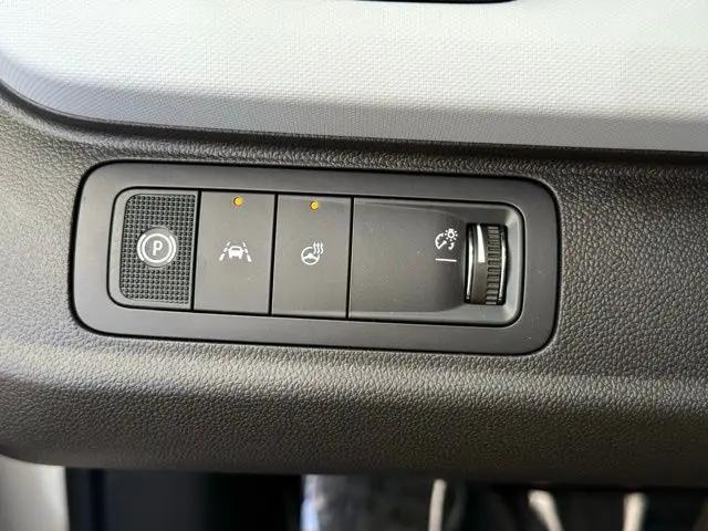 2027 Chevrolet Bolt LT FWD