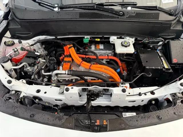 2027 Chevrolet Bolt LT FWD
