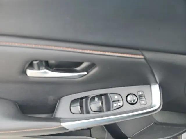 2023 Nissan Sentra SR Xtronic CVT