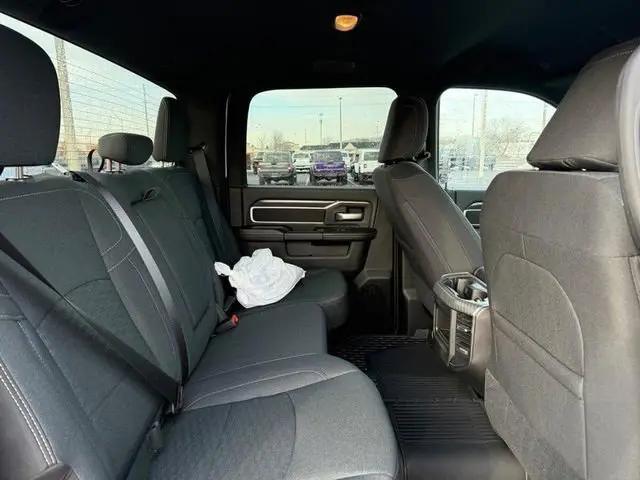 2026 Ram 3500 Big Horn Crew Cab 4x4 8' Box