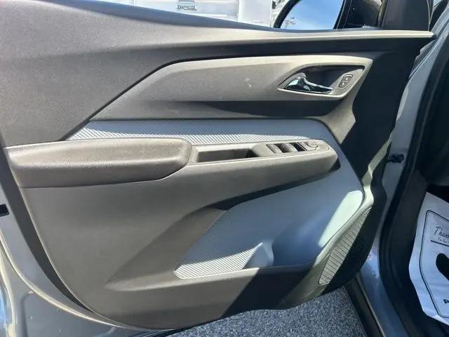 2027 Chevrolet Bolt LT FWD