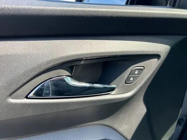 2027 Chevrolet Bolt LT FWD