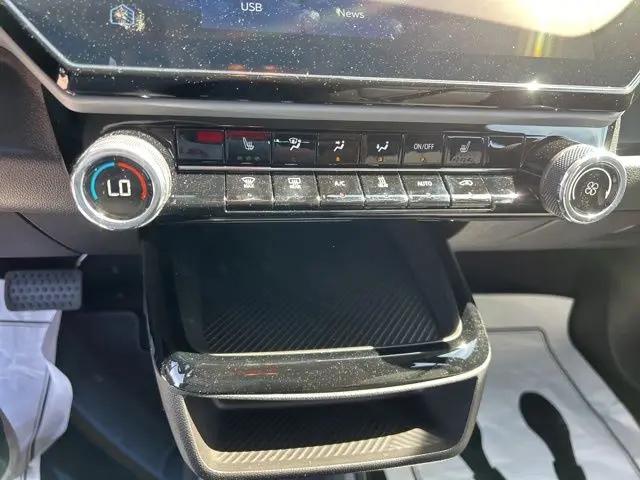 2027 Chevrolet Bolt LT FWD