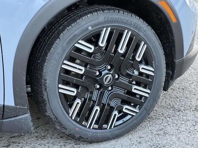 2026 Nissan LEAF PLATINUM+