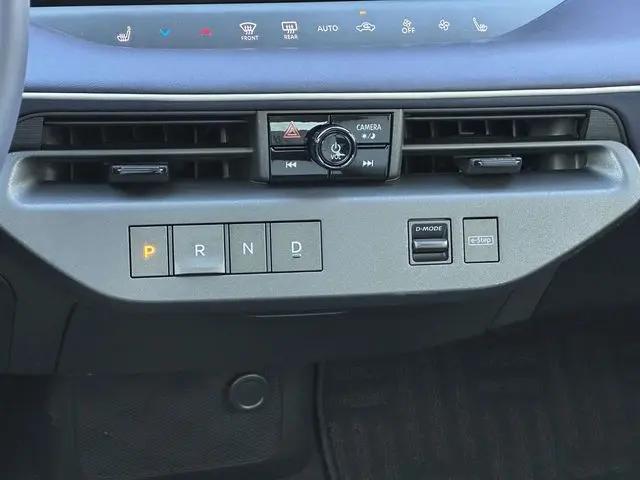 2026 Nissan LEAF PLATINUM+