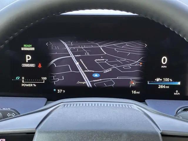 2026 Nissan LEAF PLATINUM+