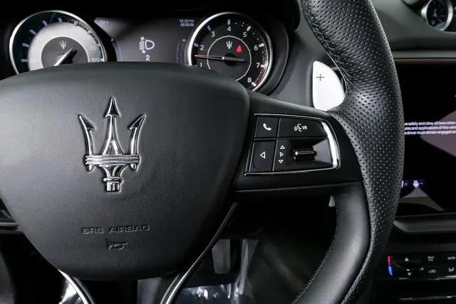 2022 Maserati Ghibli Modena Q4