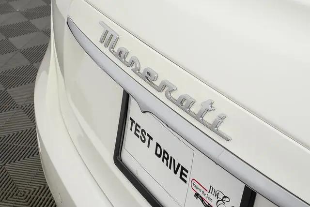 2022 Maserati Ghibli Modena Q4