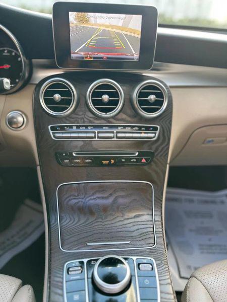 2018 Mercedes-Benz GLC 4MATIC