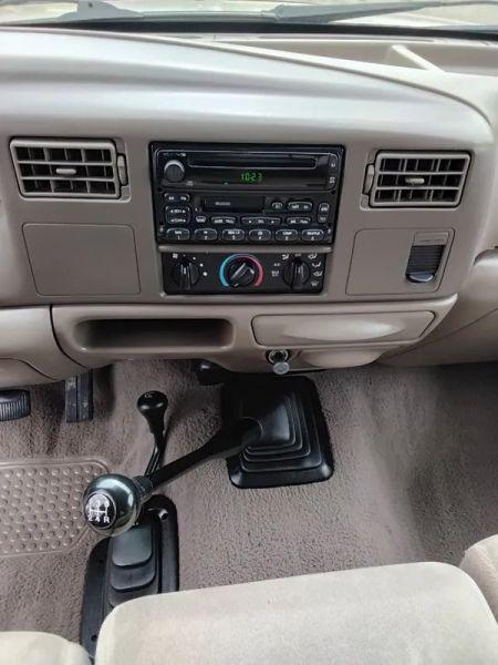 2000 Ford F-350 Base