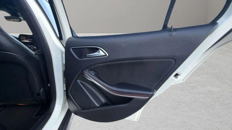 2017 Mercedes-Benz GLA-CLASS 4MATIC