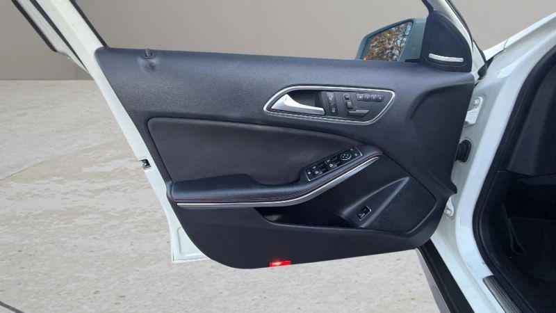 2017 Mercedes-Benz GLA-CLASS 4MATIC