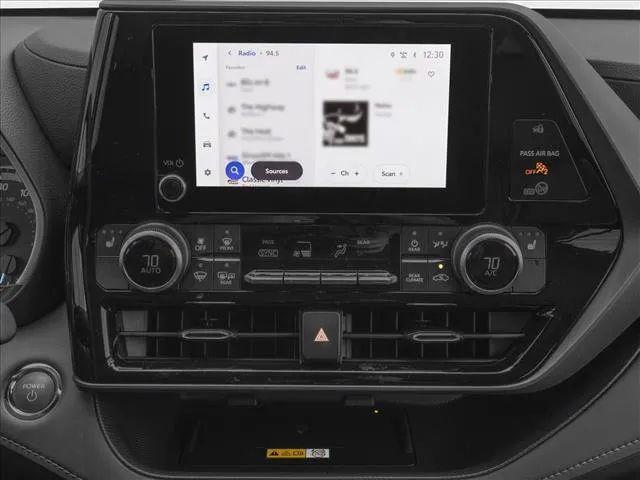 2026 Toyota Highlander Hybrid XLE