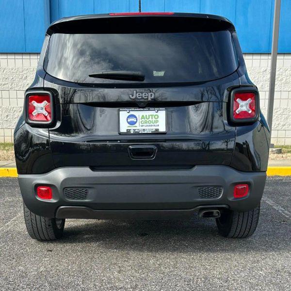 2021 Jeep Renegade Latitude FWD