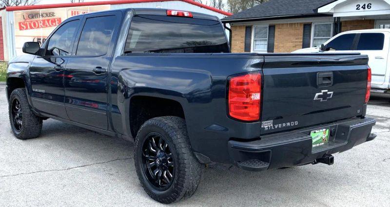 2018 Chevrolet Silverado 1500 2LT