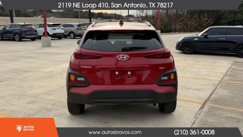 2021 Hyundai Kona SEL Plus