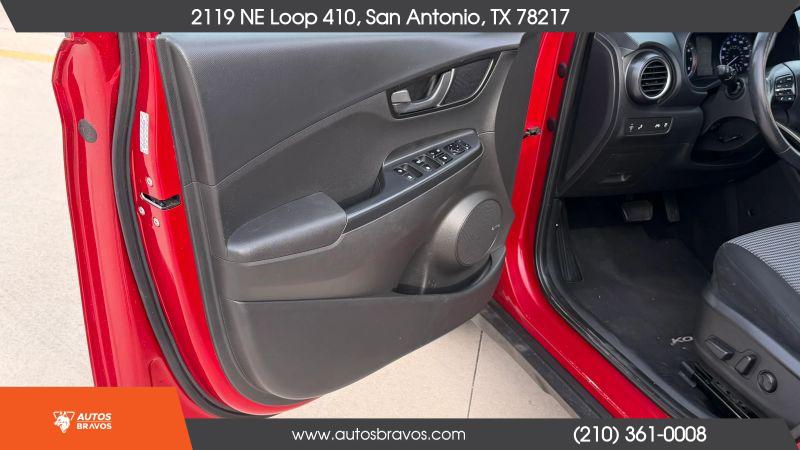 2021 Hyundai Kona SEL Plus