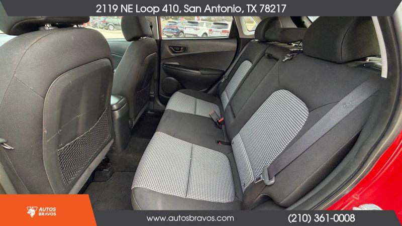 2021 Hyundai Kona SEL Plus