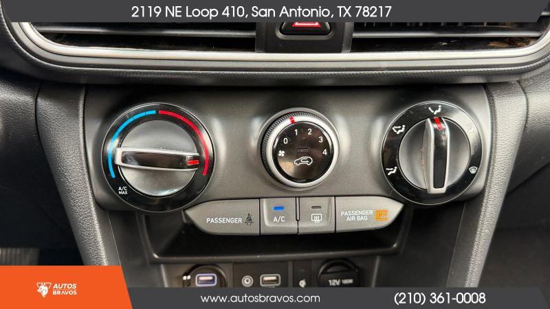 2021 Hyundai Kona SEL Plus