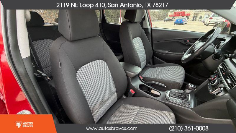 2021 Hyundai Kona SEL Plus