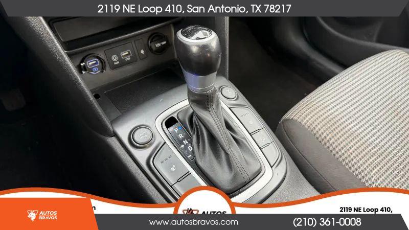 2021 Hyundai Kona SEL Plus