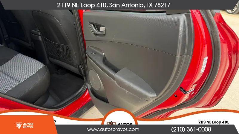 2021 Hyundai Kona SEL Plus