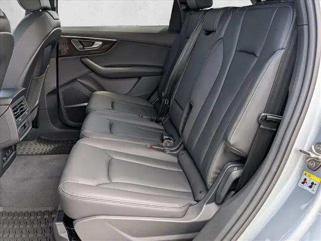 2026 Audi Q7 Premium Plus 45 TFSI quattro tiptronic
