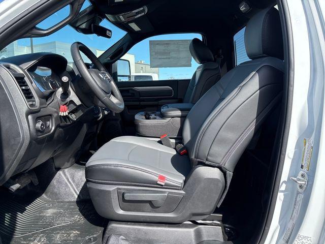 2026 Ram 5500 Tradesman/Big Horn
