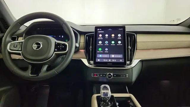 2026 Volvo XC90 Plug-In Hybrid Plus, T8 AWD, Electric/Gasoline, Bright, 7 Seats