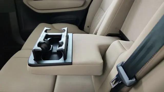 2026 Volvo XC90 Plug-In Hybrid Plus, T8 AWD, Electric/Gasoline, Bright, 7 Seats