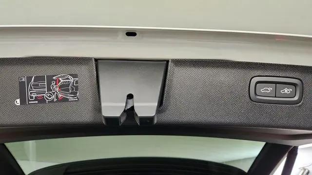 2026 Volvo XC90 Plug-In Hybrid Plus, T8 AWD, Electric/Gasoline, Bright, 7 Seats