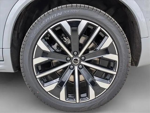 2026 Volvo XC90 Plug-In Hybrid Ultra Dark Theme, T8 AWD, Electric/Gasoline, 7 Seats