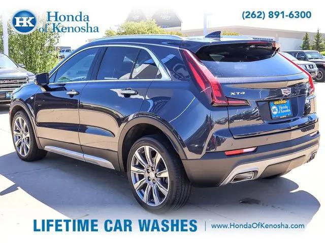 2022 Cadillac XT4 Premium Luxury