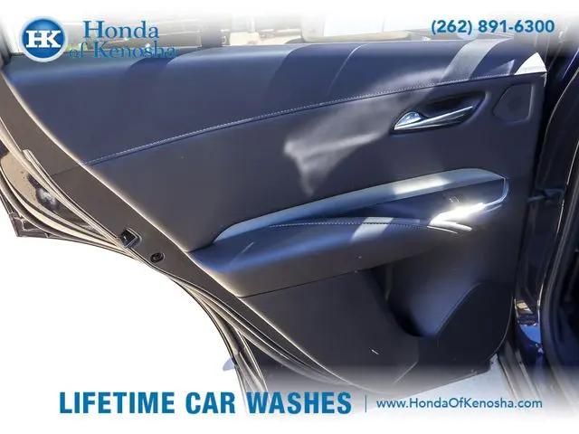 2022 Cadillac XT4 Premium Luxury