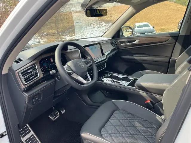 2026 Volkswagen Atlas SEL Premium R-Line