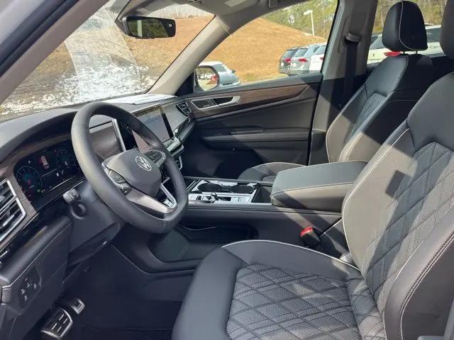 2026 Volkswagen Atlas SEL Premium R-Line