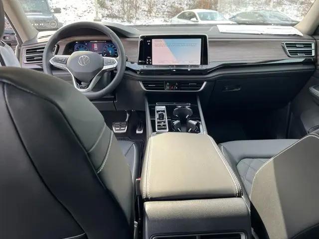 2026 Volkswagen Atlas SEL Premium R-Line