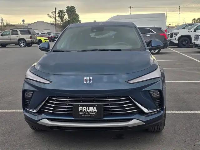 2026 Buick NV Preferred FWD