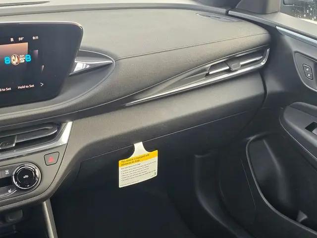 2026 Buick NV Preferred FWD