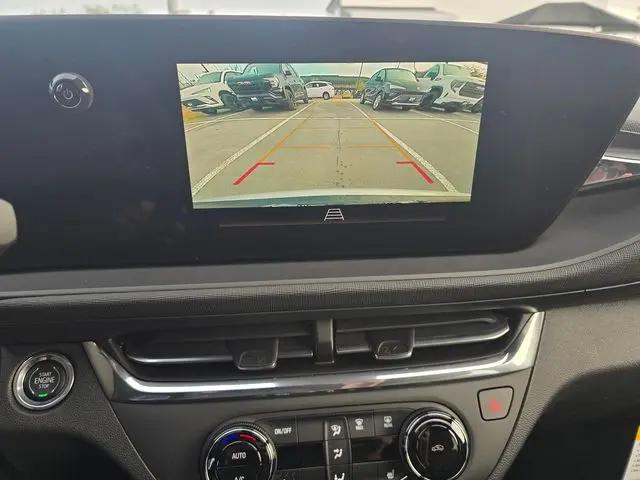2026 Buick NV Preferred FWD