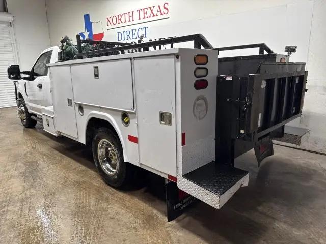 2022 Ford F-350 XL