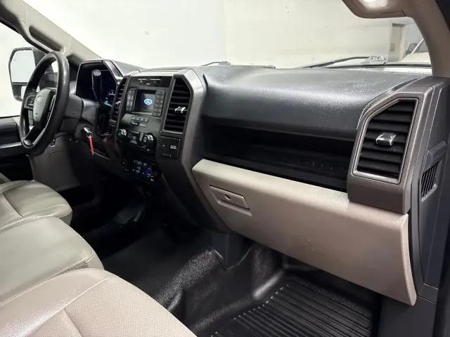 2022 Ford F-350 XL