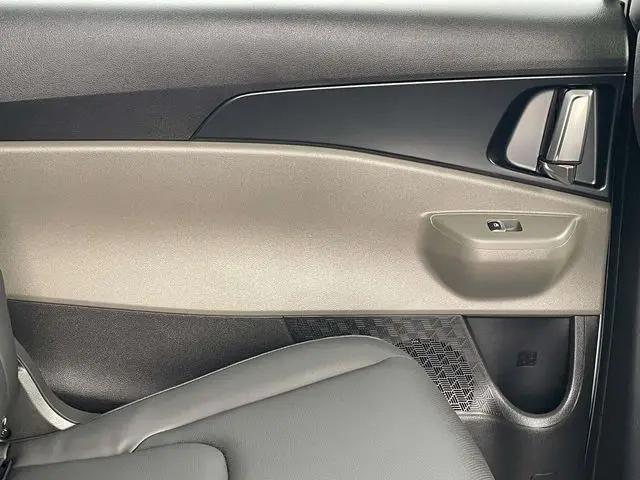 2026 Kia Carnival MPV LXS