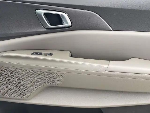 2026 Kia Carnival MPV SX