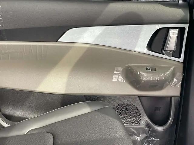 2026 Kia Carnival MPV SX